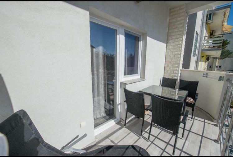 Noah Lägenhet Vodice Exteriör bild